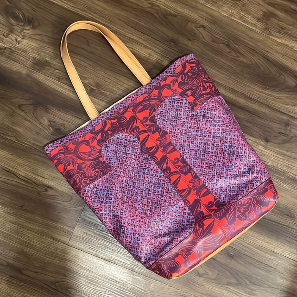 Tory Burch Lightweight Coated Canvas Tote Bag